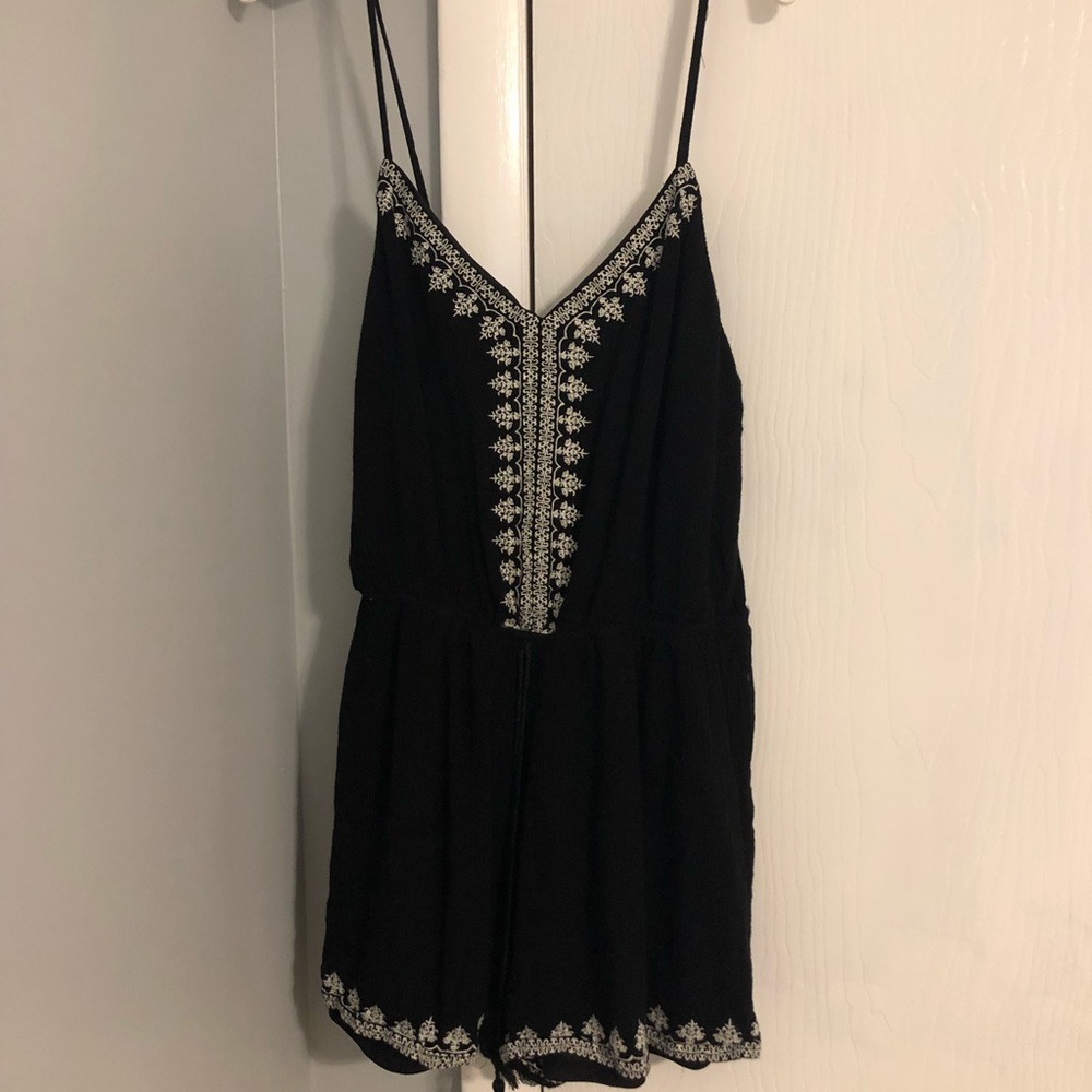 Black and white patterned romper